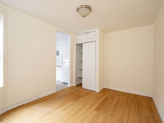 2nd image of 209 W 13th St APT 32