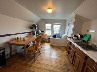 11 Burnham St #C, Somerville, MA 02144