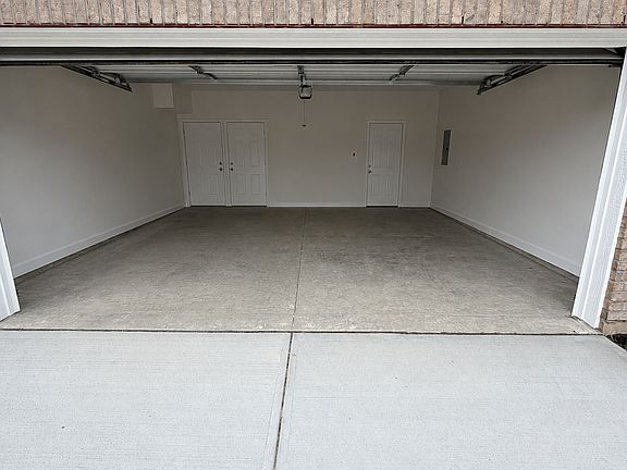 3rd image of 239 Riesling Dr #239