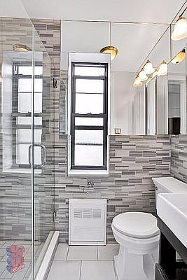 4th image of 1590 Lexington Ave APT 24