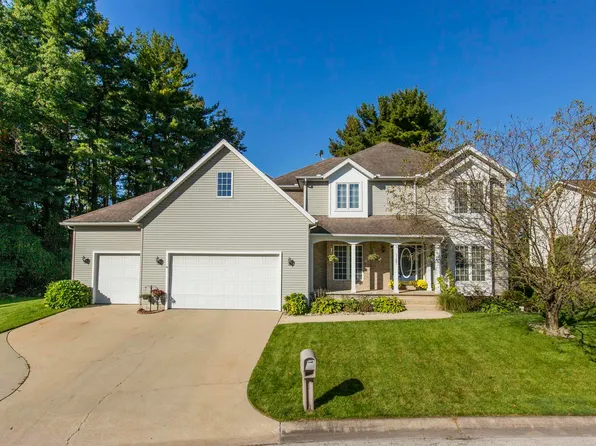 57205 Pine View Dr, South Bend, IN 46619