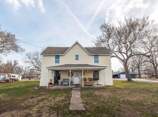 106 S Gilmore Street, Miller, MO 65707