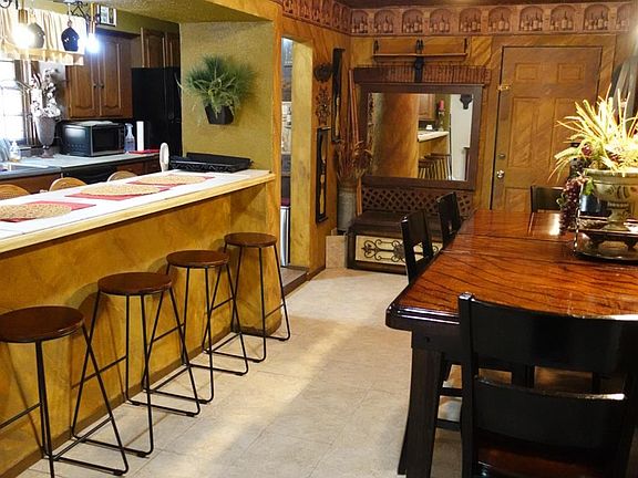 5th image of 2616 Stallings Ln