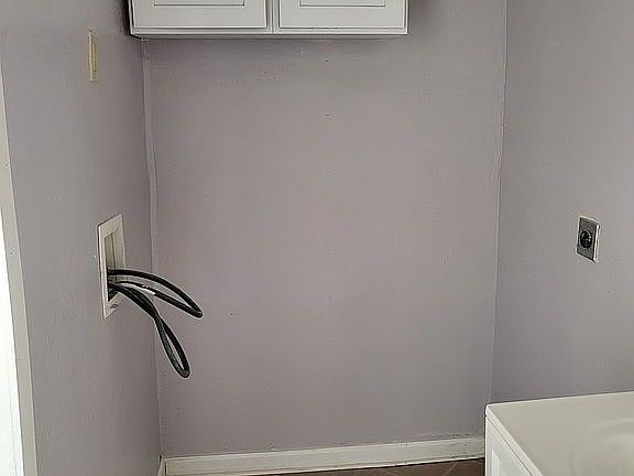 3rd image of 734 Chalmers Ave
