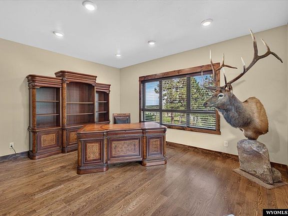 5th image of 3000 Garden Creek Rd