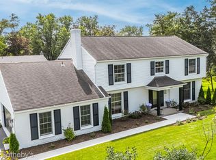 20023 W 14 Mile Rd, Beverly Hills, MI 48025