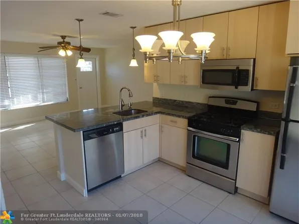 2701 NE 11th Ave, Pompano Beach, FL 33064
