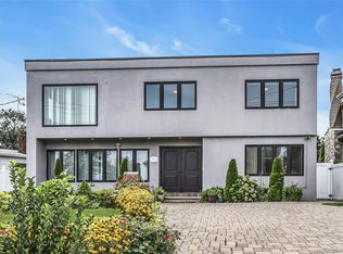 14962 Powells Cove Boulevard, Whitestone, NY 11357