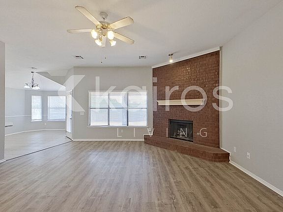 2nd image of 448 Waterfront Dr