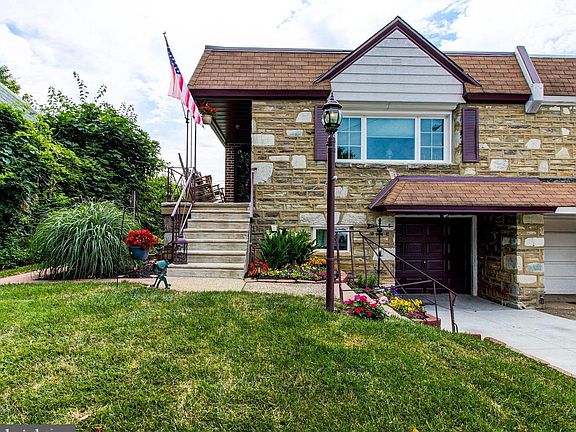 2nd image of 7851 Lorna Dr