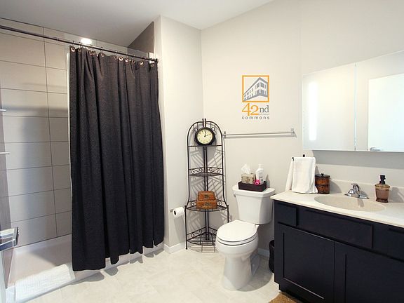 2nd image of 4000 Gardenview Dr APT 404