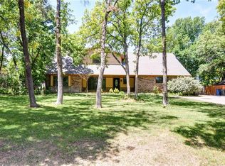 1617 Walnut Cove Rd, Edmond, OK 73013