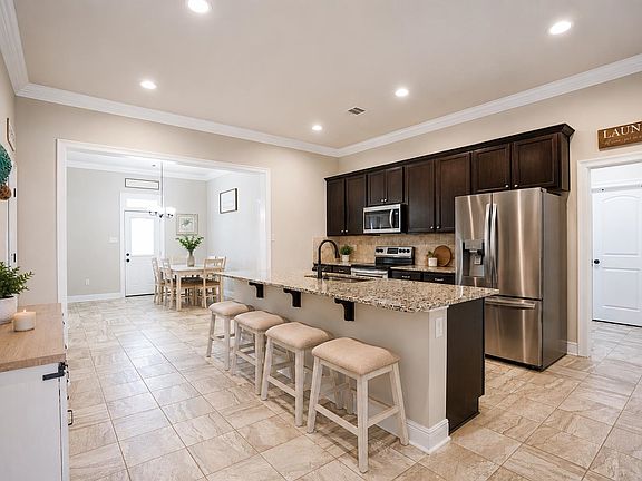3rd image of 2108 Orleans Run Dr