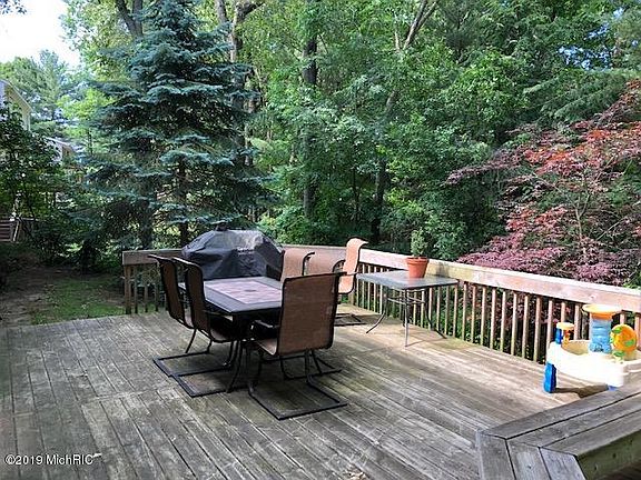 5th image of 3727 Bellaire Ct