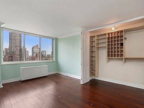 5th image of 343 E 74th St APT 21A