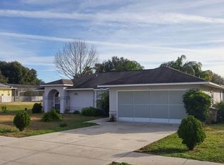 37146 Sandy Ln, Grand Island, FL 32735