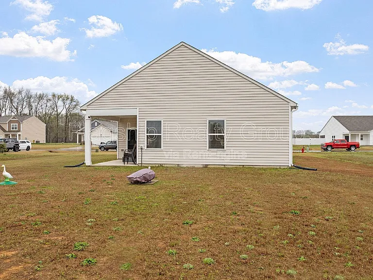 303 Kenison Way — Photo 8