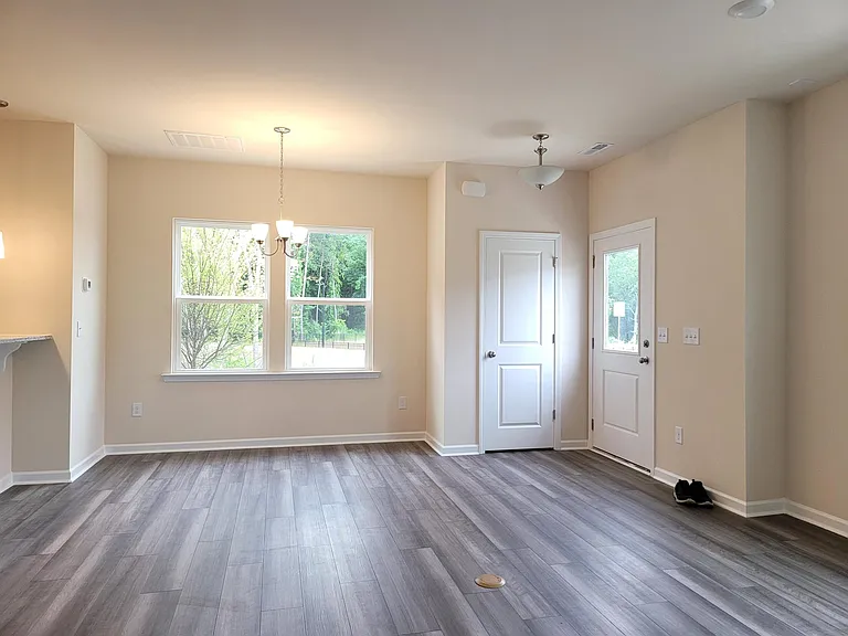 200 Parker Station Ave — Photo 22