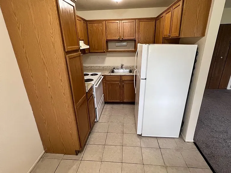 16435 E Twelve Mile Rd — Photo 46