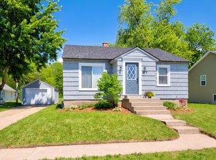 573 Butternut Dr, Holland, MI 49424