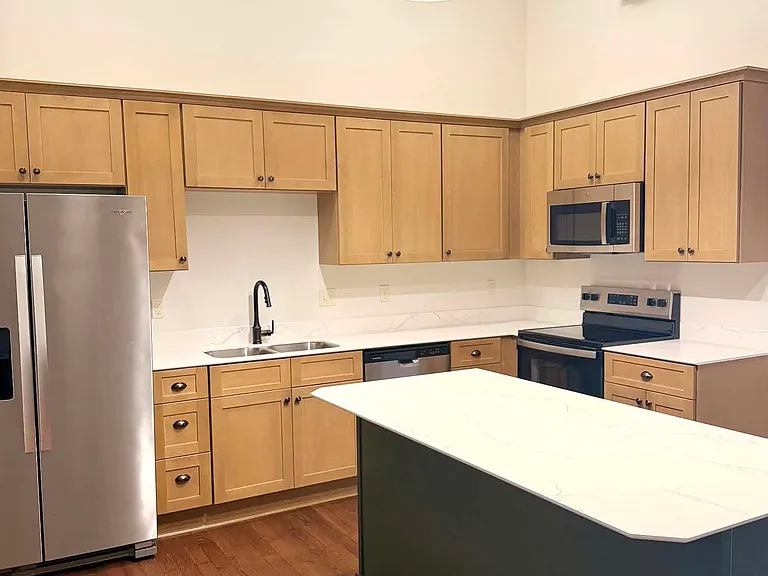 26 E Main St #2 — Photo 7