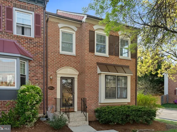 6062 Estates Dr, Alexandria, VA 22310