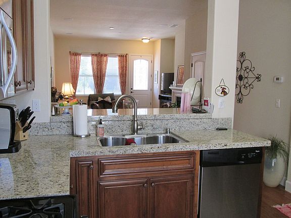 5th image of 7240 Orchard Cir