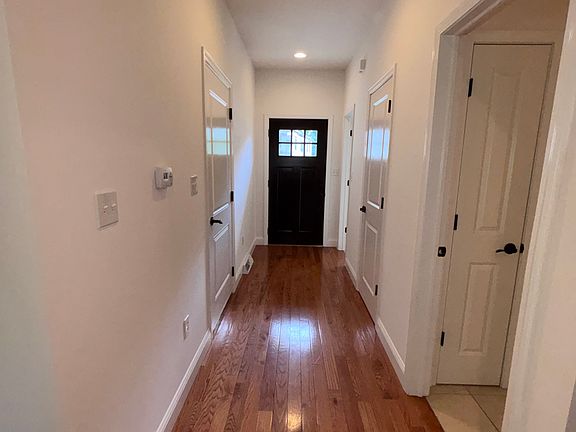 4th image of 283 Sugar Hill Rd