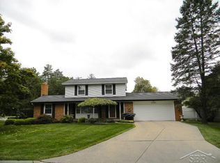 1031 Passolt St, Saginaw, MI 48638