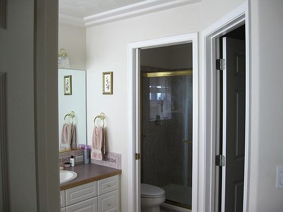 5th image of 6106 E Joseph Ln