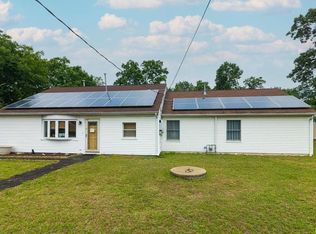 1 Rustic Dr, Howell, NJ 07731