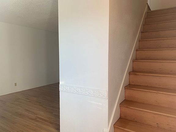 2nd image of 2402-2452 E 8th St #2402