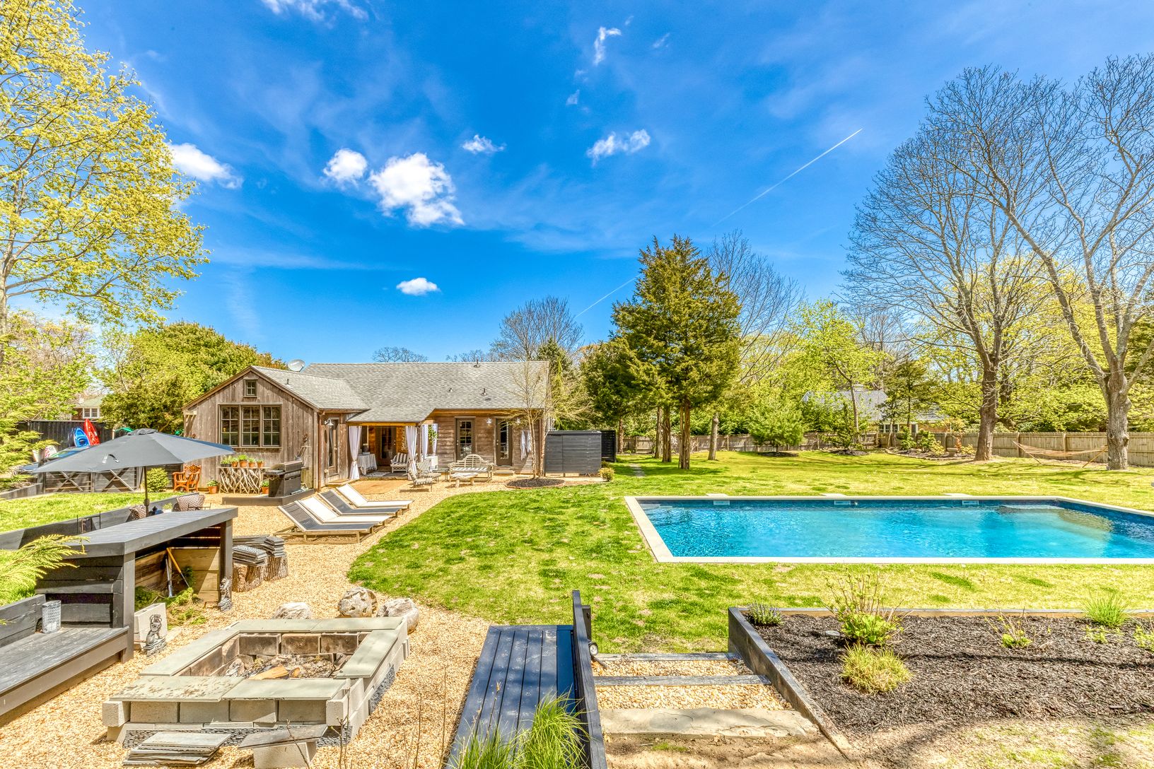  View from upper fire pit area