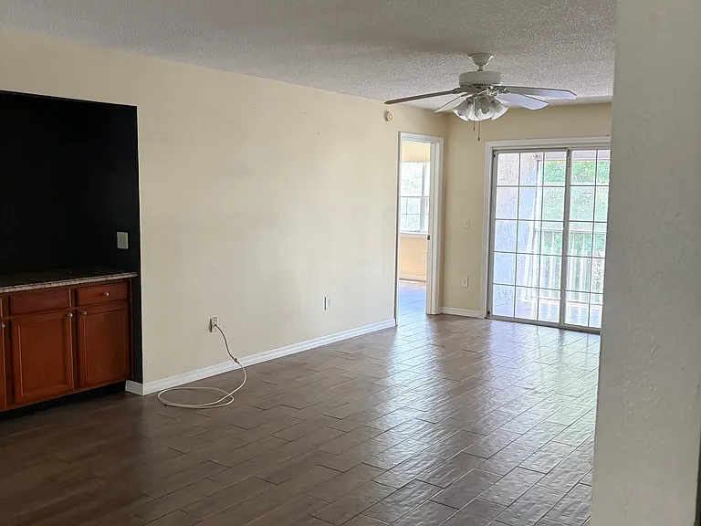 4210 Clubside Dr — Photo 12