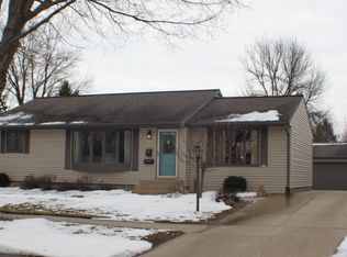 2338 16th Ave NW, Rochester, MN 55901