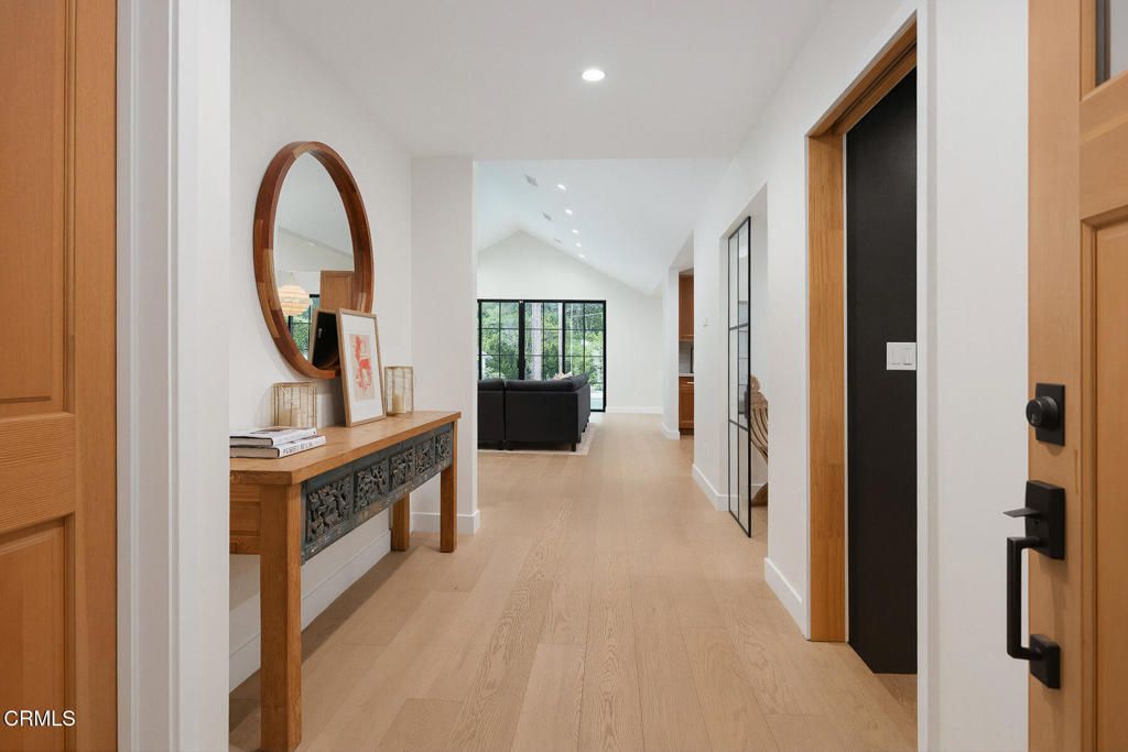4735 Indianola Way, La Canada Flintridge, CA - More
