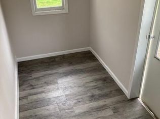 15577 S 7th St, Clinton, IN 47842