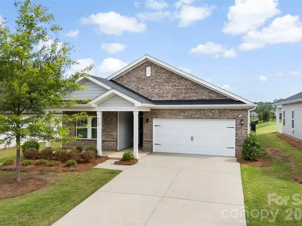 4522 Bright Rd, Charlotte, NC 28214