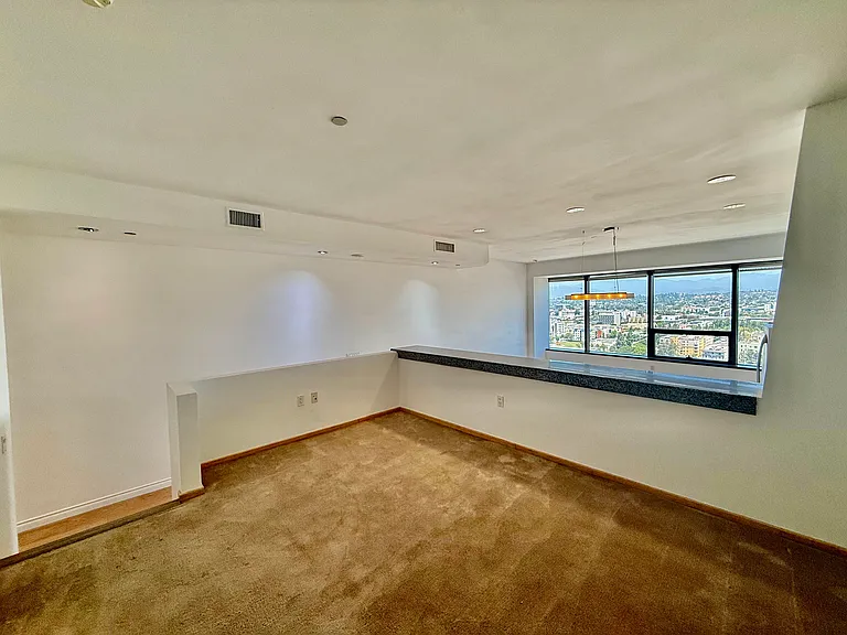 1100 Wilshire Blvd #2005 — Photo 15