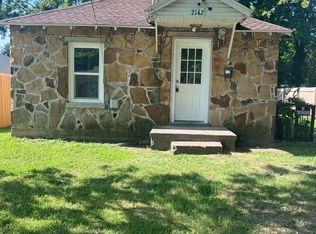 2142 W Chestnut St, Springfield, MO 65802