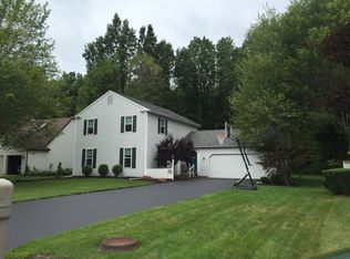 210 Avalon Dr SE, Warren, OH