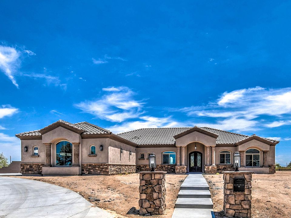 1st image of 10756 W Prospector Dr