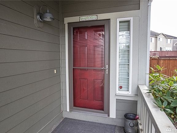 3rd image of 11112 184th St E