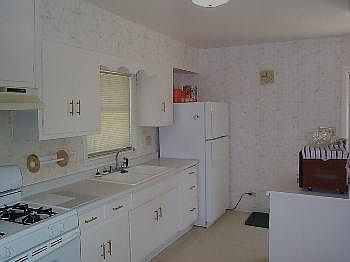2nd image of 467 North St