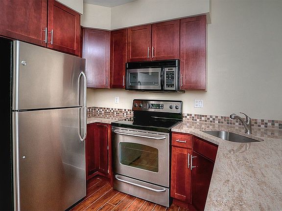 3rd image of 7322 Rainier Ave S Unit 205