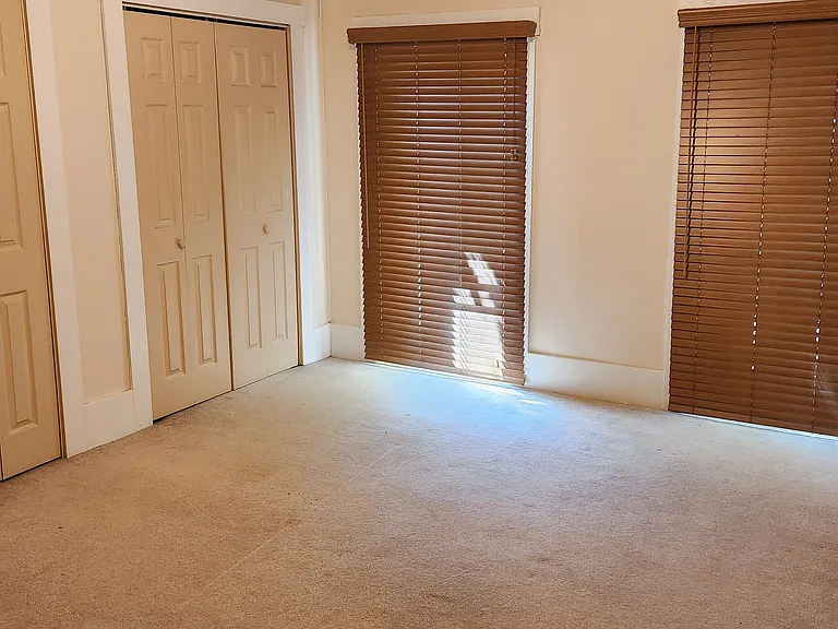 25 1/2 E Main St #1 — Photo 14