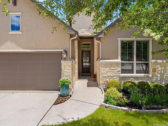 2nd image of 28114 Versant Hills
