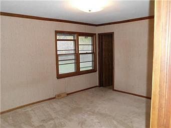 5th image of 117 E 147th St