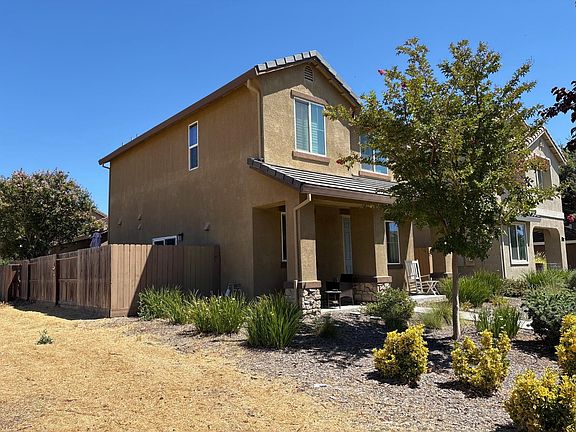 3rd image of 3657 El Dala Ln