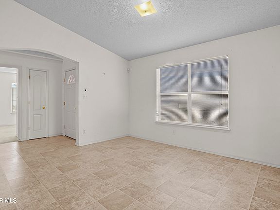 2nd image of 12512 Sombra Grande Dr